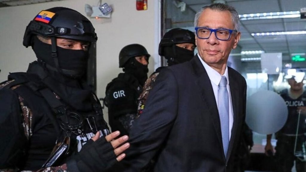 Jorge Glas y Carlos Bernal sentenciados a 13 años de prisión
