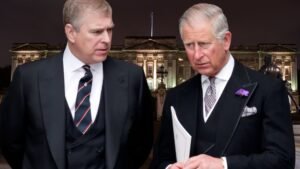 PRÍNCIPE ANDRÉS RENUNCIA A SUS TÍTULOS REALES PARA PROTEGER LA IMAGEN DE LA CORONA BRITÁNICA