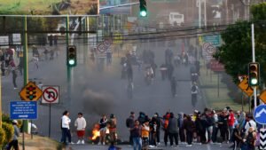 CRISIS ECONÓMICA EN COTACACHI: COMERCIANTES Y EMPRENDEDORES AL BORDE DE LA QUIEBRA POR PARO NACIONAL