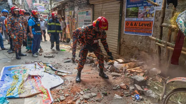 Terremoto de 5,5 deja al menos 8 muertos en Bangladesh