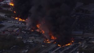 Tragedia en Kentucky: siete fallecidos tras accidente de avión de carga de UPS cerca del aeropuerto Muhammad Ali