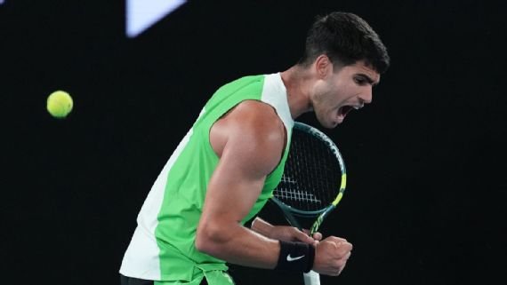 Carlos Alcaraz avanza a la segunda ronda del Australian Open con victoria sobre Walton