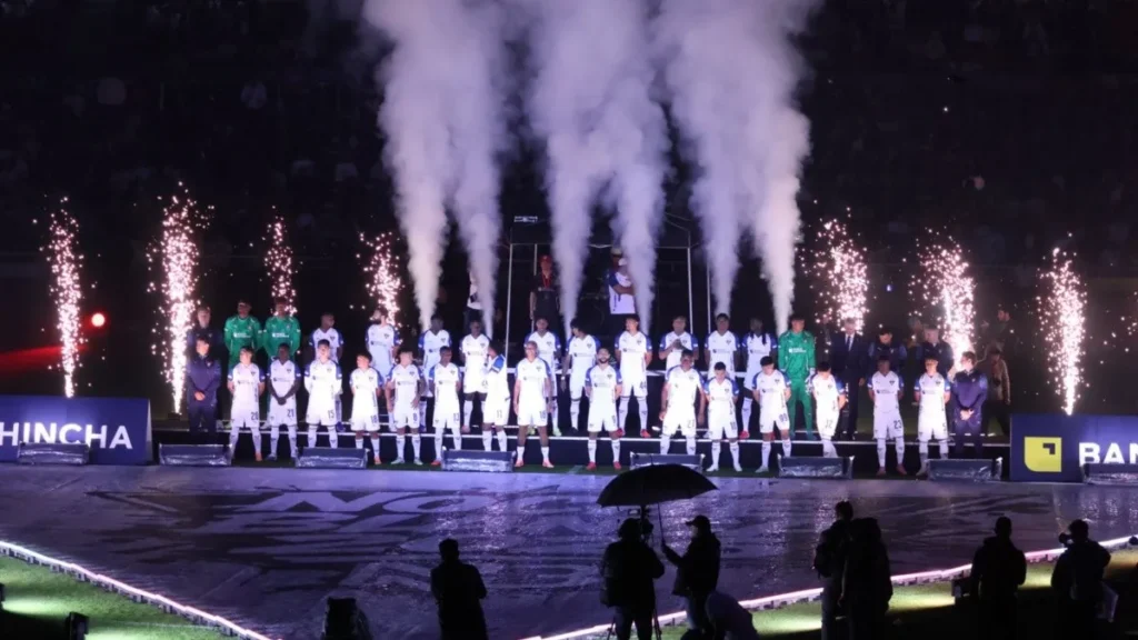 Noche Blanca: Así se vivió la fiesta Liga de Quito en el estadio Rodrigo Paz Delgado