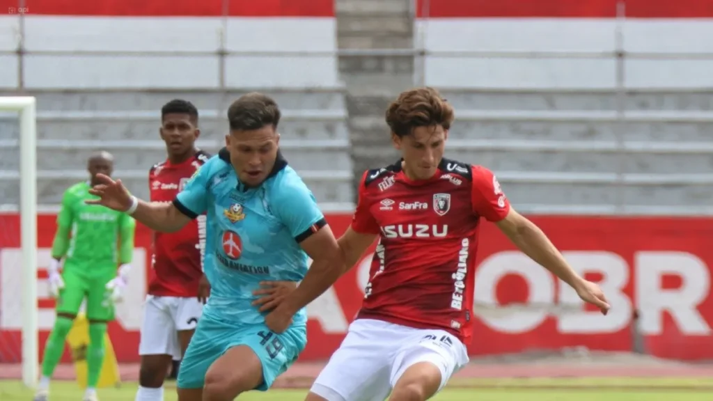Leones FC y Libertad FC empatan 1-1 en Ibarra por la LigaPro