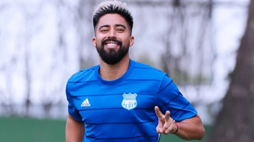 Cristhian Noboa confirmó su retiro del fútbol profesional