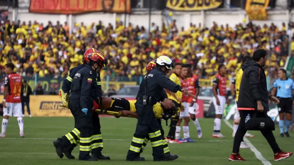 Barcelona SC expresa su preocupación por fractura de peroné de Johan García