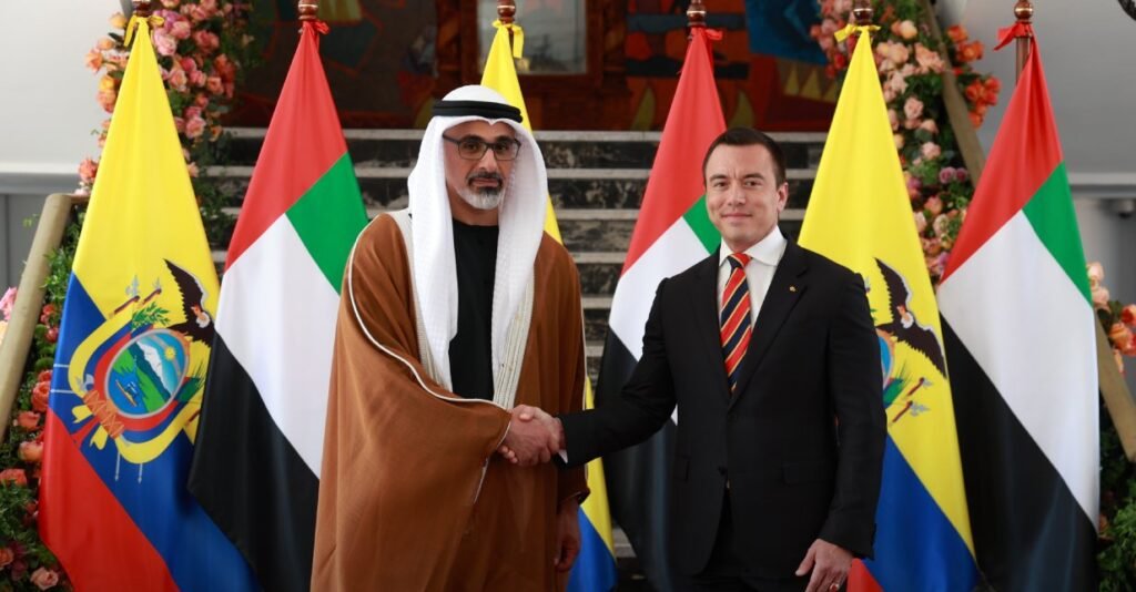 Ecuador y Emiratos Árabes firman acuerdos de inversión, defensa y anticorrupción