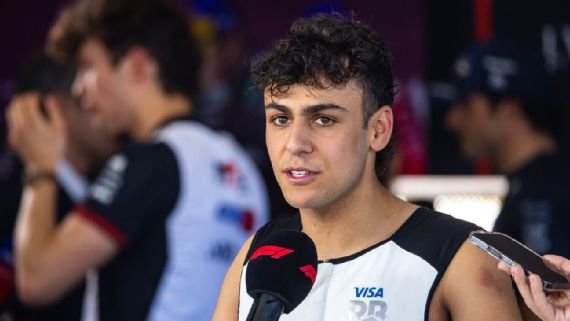 Arvid Lindblad logra un podio histórico en la F1