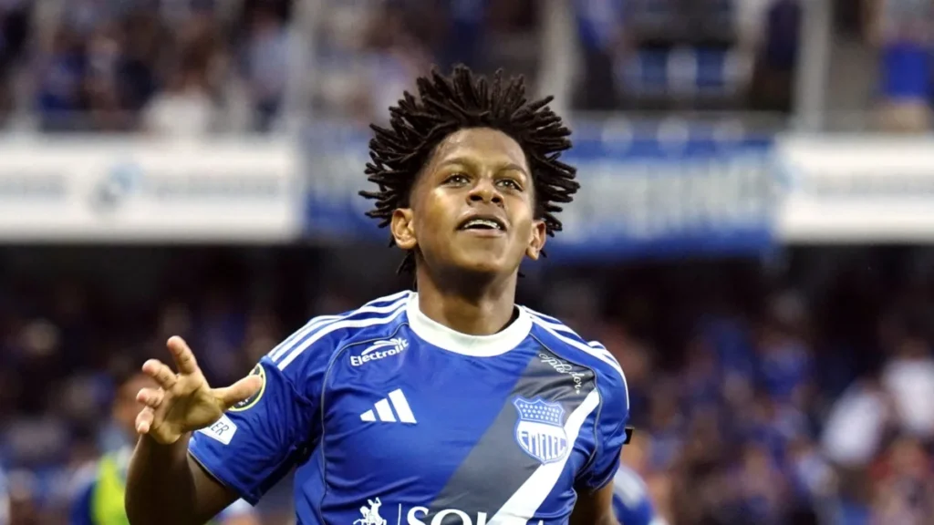 FIFA analiza obligar a los equipos a jugar con un juvenil de la sub 21 en todos los partidos