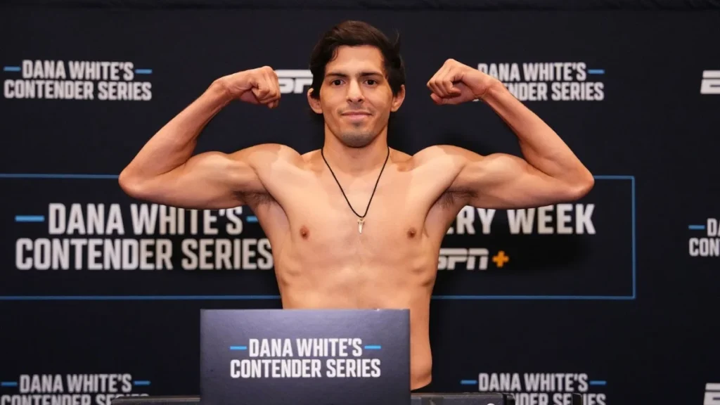 Adrián Luna debutará en la UFC en Las Vegas
