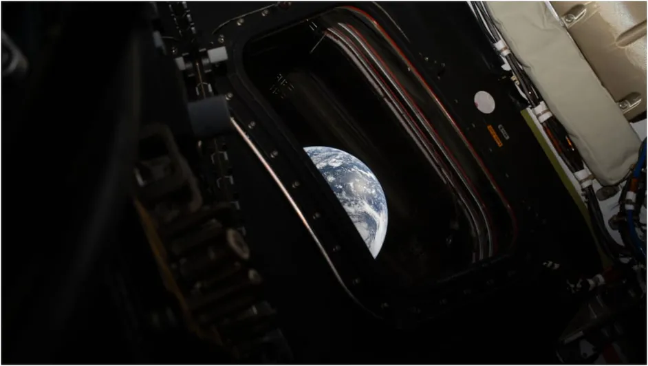 Nave Orion de Artemis II prevé alcanzar el punto más cercano a la superficie lunar este 6 de abril de 2026